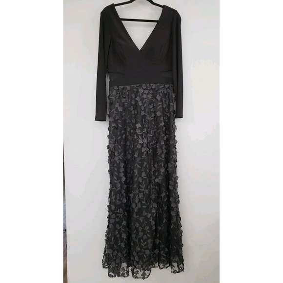 Xscape Aurora Floral Cutout Long Sleeve Maxi Gown Black SIZE 12 Gothic Whimsical - Picture 1 of 12